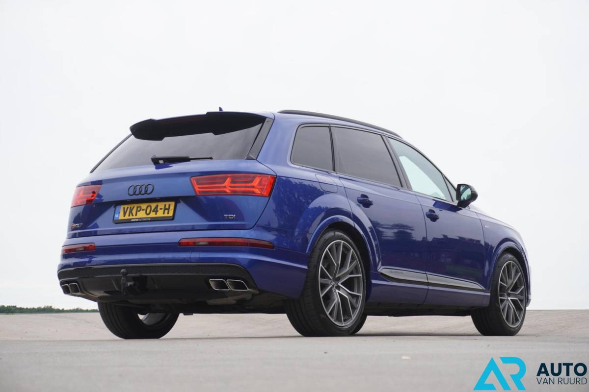 Audi SQ7 Audi SQ7 4.0 TDI quattro * Grijs kenteken * V8 * RS-Seats