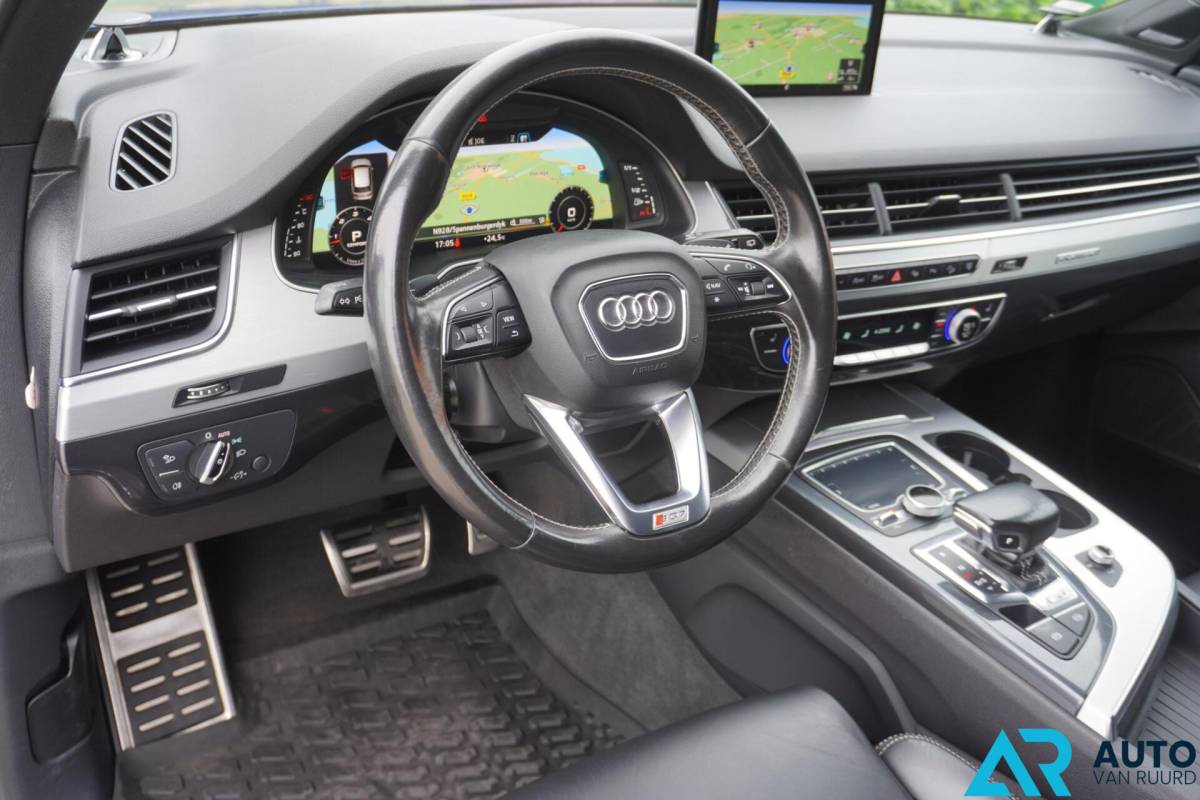 Audi SQ7 Audi SQ7 4.0 TDI quattro * Grijs kenteken * V8 * RS-Seats