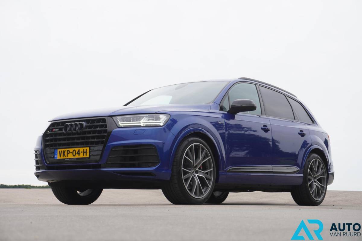 Audi SQ7 Audi SQ7 4.0 TDI quattro * Grijs kenteken * V8 * RS-Seats