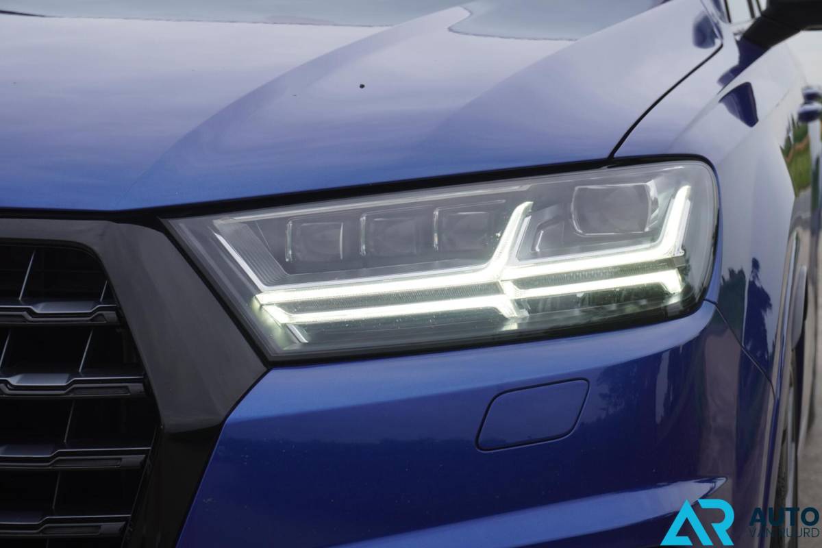 Audi SQ7 Audi SQ7 4.0 TDI quattro * Grijs kenteken * V8 * RS-Seats