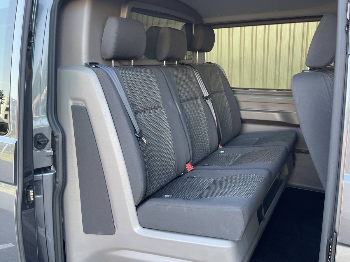Volkswagen Transporter Volkswagen Transporter 2.0 TDI L2H1 30 DC | Marge! | BPM Vrij | Bulli | Bear Lock | Apple Carplay | Cruise Control Adaptief | Voorruit Verwarming | Achteruitrij Camera |
