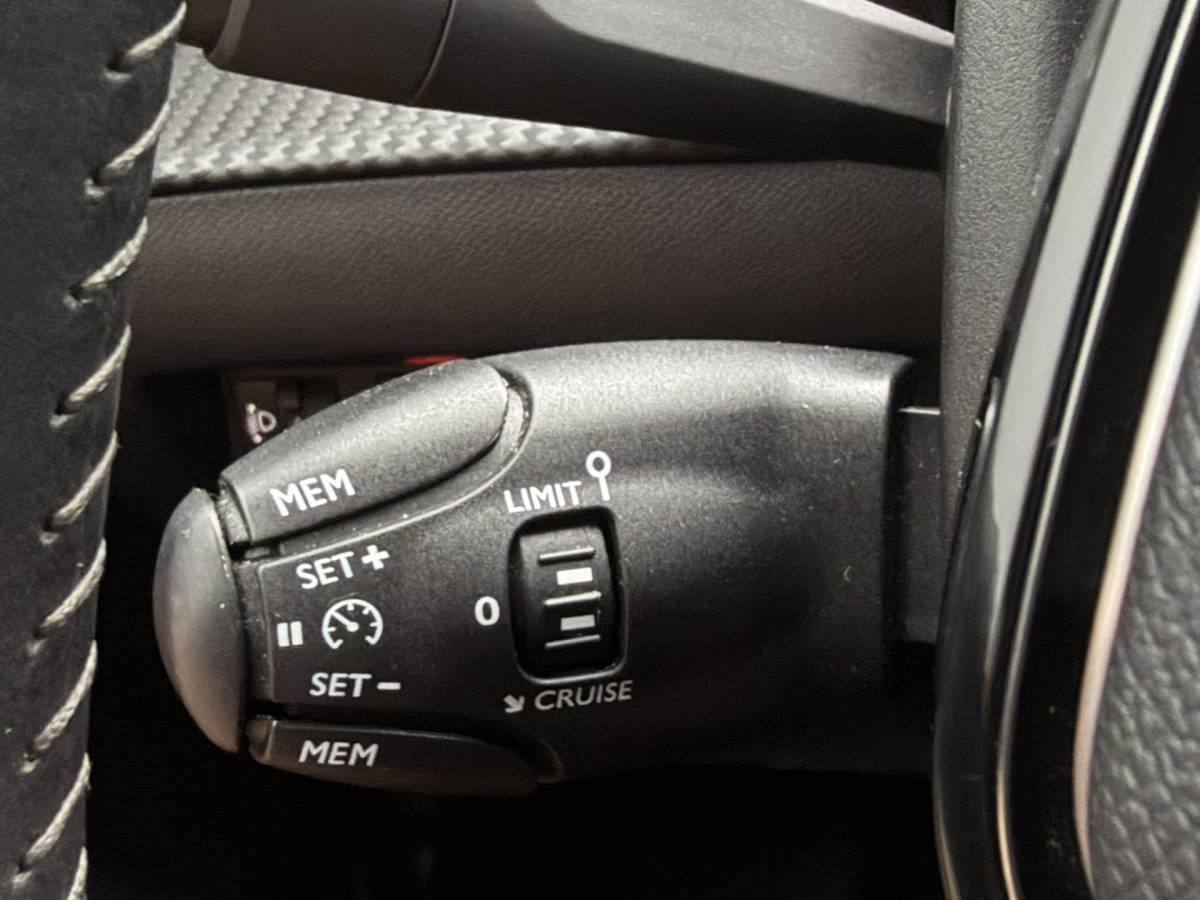 Peugeot 208 Peugeot 208 1.2 PureTech Active Pack | Full-Led | Cruise | Carplay&Android