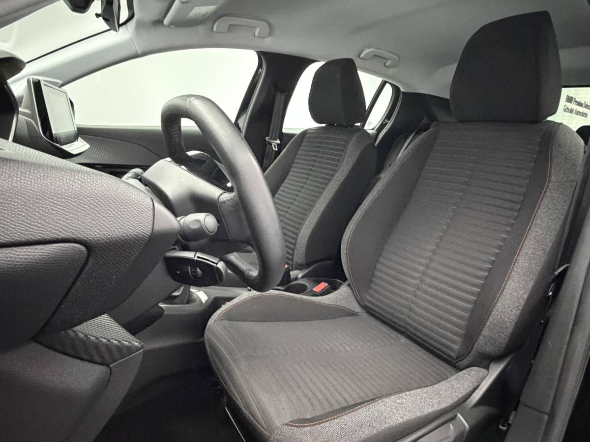 Peugeot 208 Peugeot 208 1.2 PureTech Active Pack | Full-Led | Cruise | Carplay&Android
