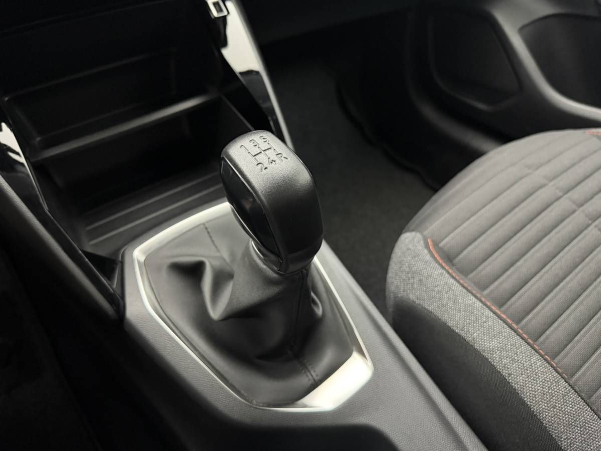 Peugeot 208 Peugeot 208 1.2 PureTech Active Pack | Full-Led | Cruise | Carplay&Android