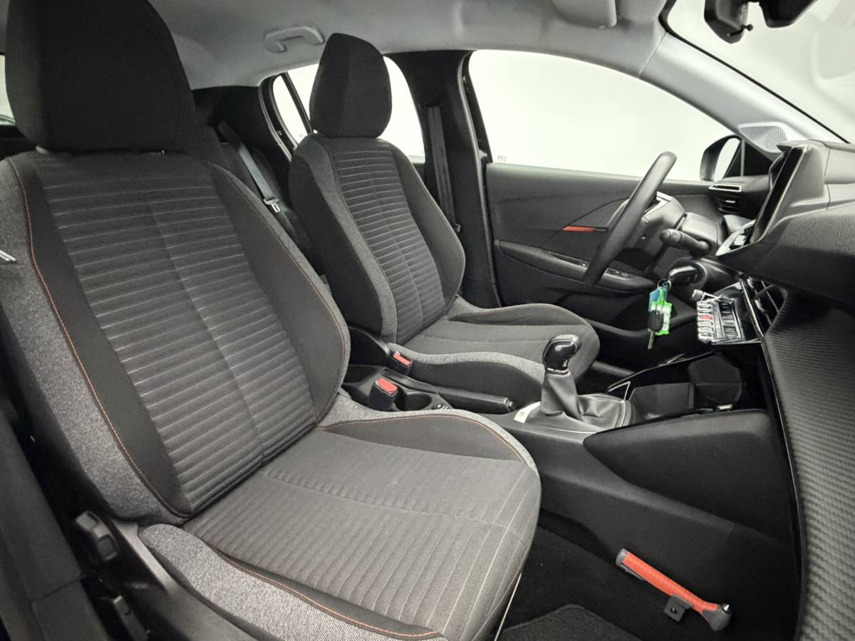 Peugeot 208 Peugeot 208 1.2 PureTech Active Pack | Full-Led | Cruise | Carplay&Android