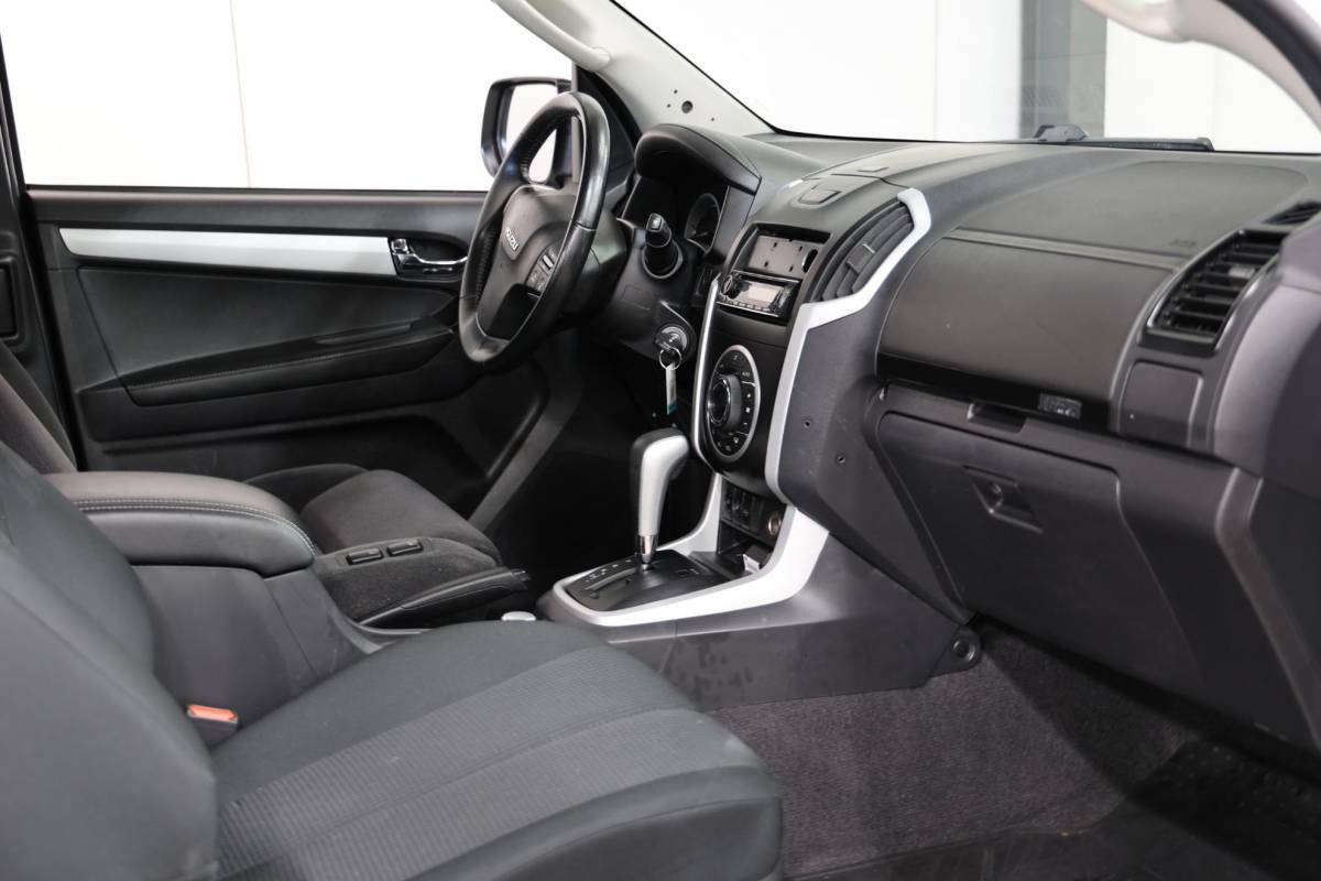 Isuzu D-Max Isuzu D-Max 1.9 Extended Cab AUTOMAAT 3500KG TREKHAAK EURO 6