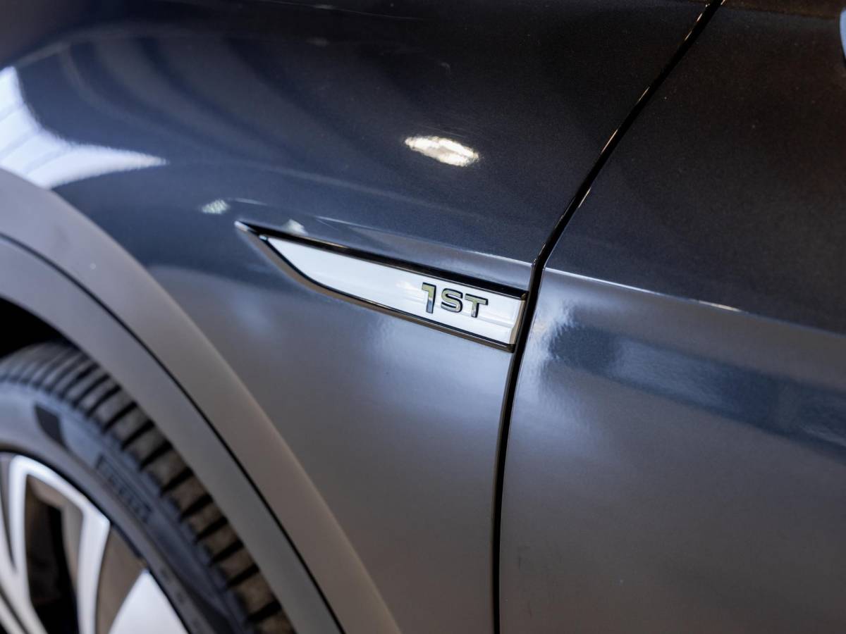 Volkswagen ID.4 Volkswagen ID.4 Max 77 kWh SoH 95% 204pk / Panoramadak / Head up display / Memory / Achteruitrijcamera / Navigatie / Apple carplay /