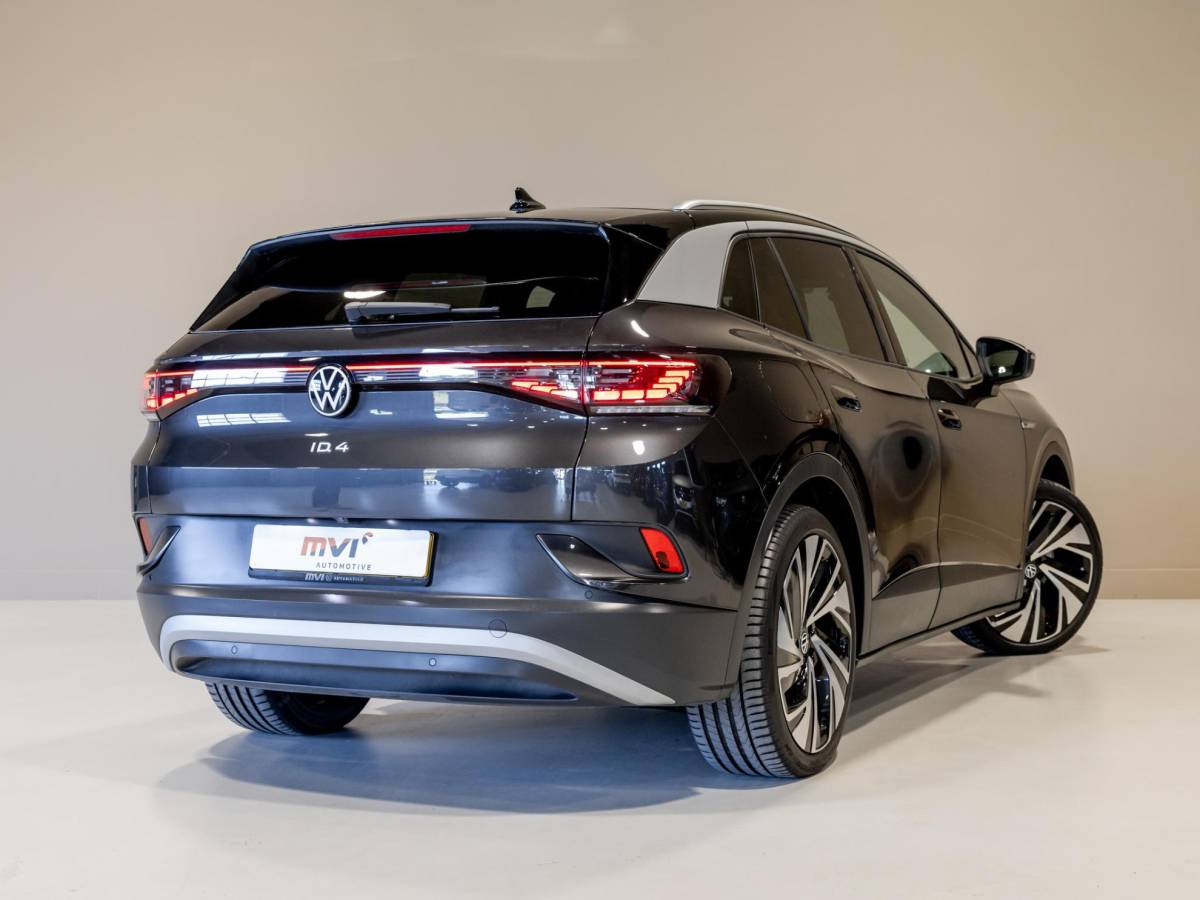Volkswagen ID.4 Volkswagen ID.4 Max 77 kWh SoH 95% 204pk / Panoramadak / Head up display / Memory / Achteruitrijcamera / Navigatie / Apple carplay /