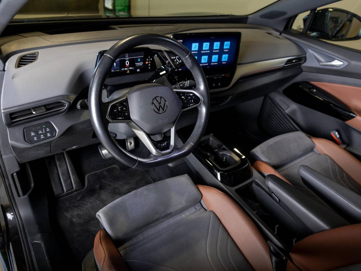 Volkswagen ID.4 Volkswagen ID.4 Max 77 kWh SoH 95% 204pk / Panoramadak / Head up display / Memory / Achteruitrijcamera / Navigatie / Apple carplay /