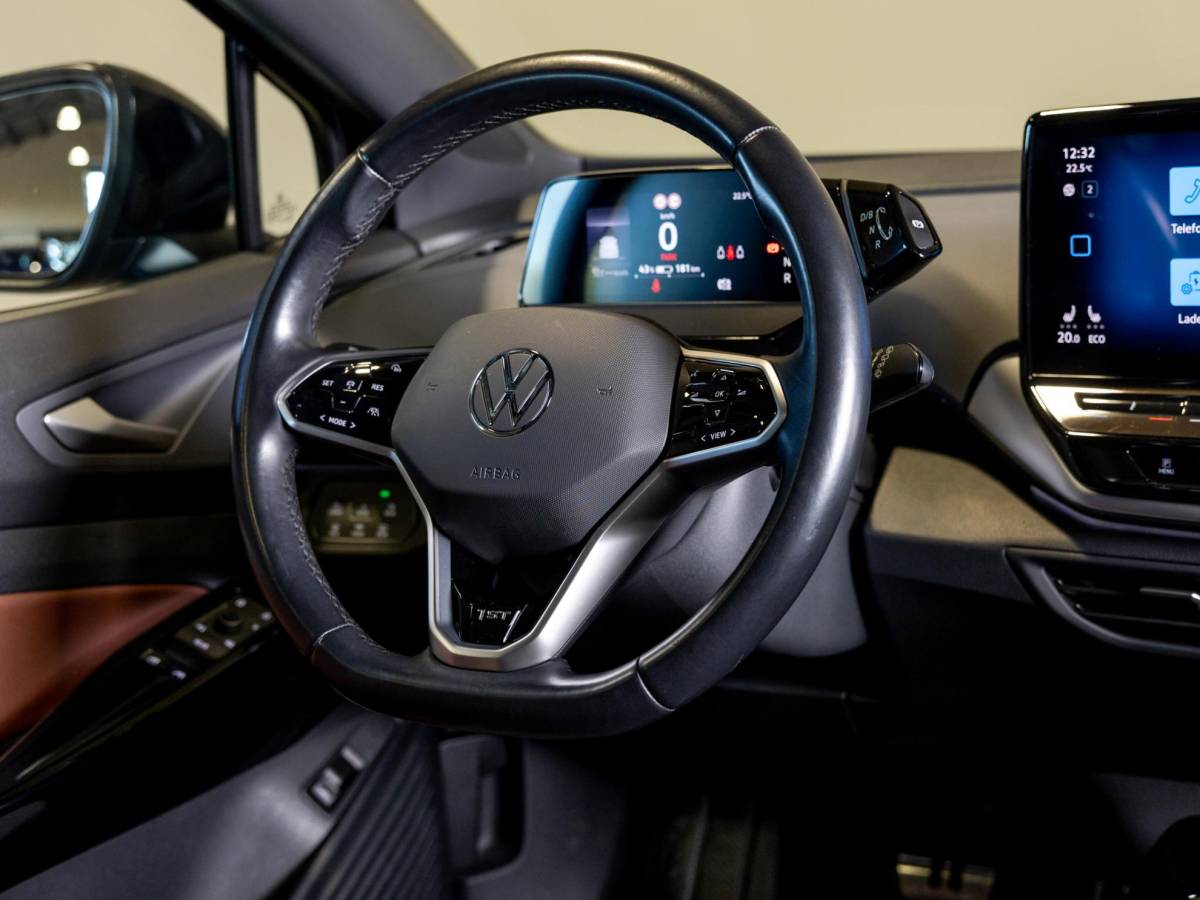 Volkswagen ID.4 Volkswagen ID.4 Max 77 kWh SoH 95% 204pk / Panoramadak / Head up display / Memory / Achteruitrijcamera / Navigatie / Apple carplay /