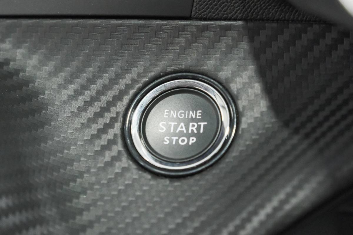 Peugeot e-208 Peugeot e-208 EV Active Pack 50 kWh | 96,8% SOH | Navigatie | Parkeersensoren | Stoelverwarming