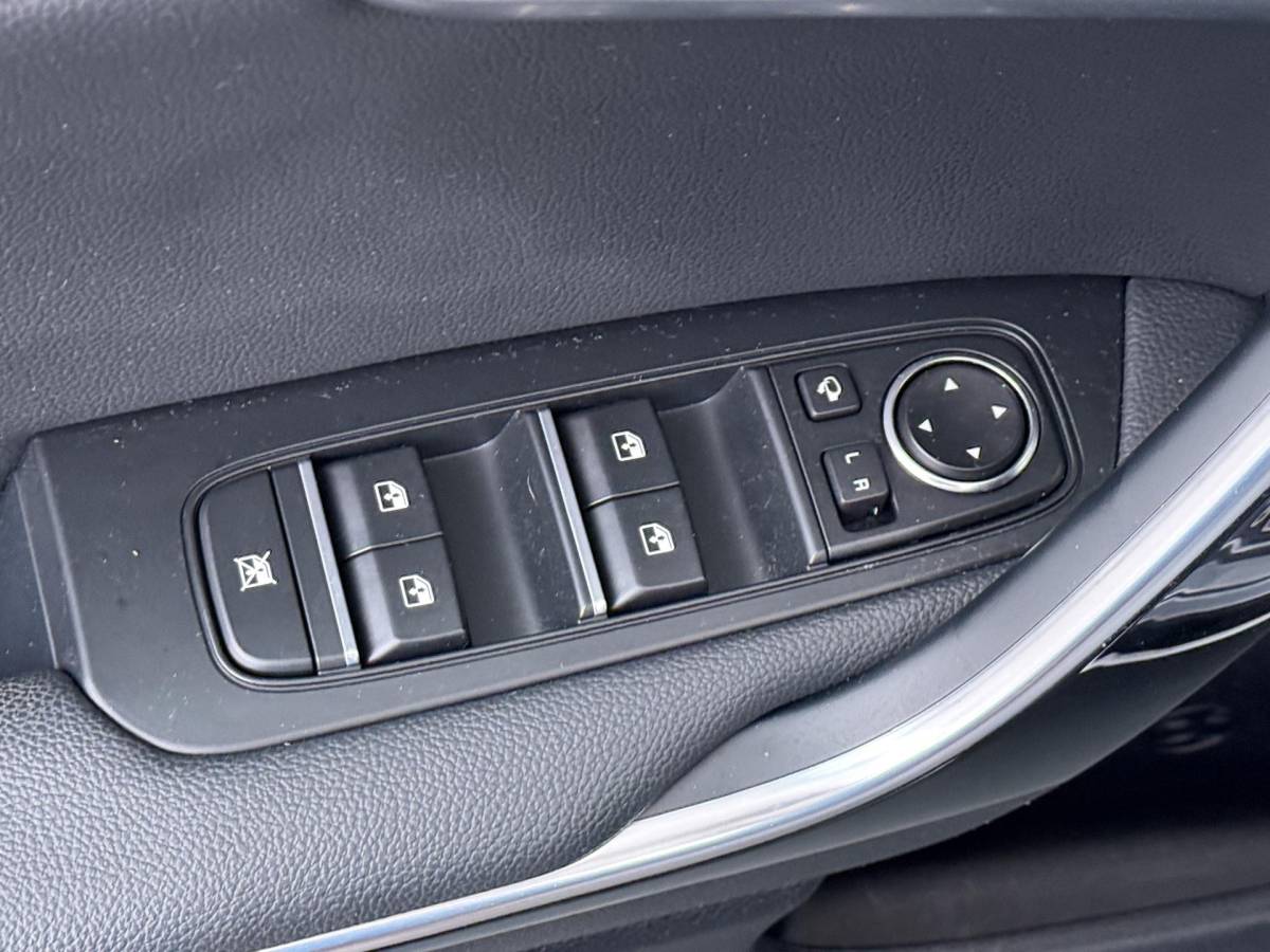 Kia ProCeed Kia ProCeed 1.4 T-GDI GT-PlusLine Automaat – Schuif-/kanteldak – Navigatie – Stoelverwarming – LED koplampen