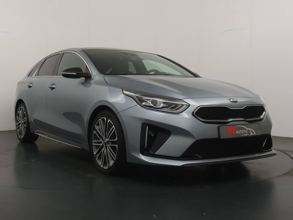 Kia ProCeed Kia ProCeed 1.4 T-GDI GT-PlusLine Automaat – Schuif-/kanteldak – Navigatie – Stoelverwarming – LED koplampen