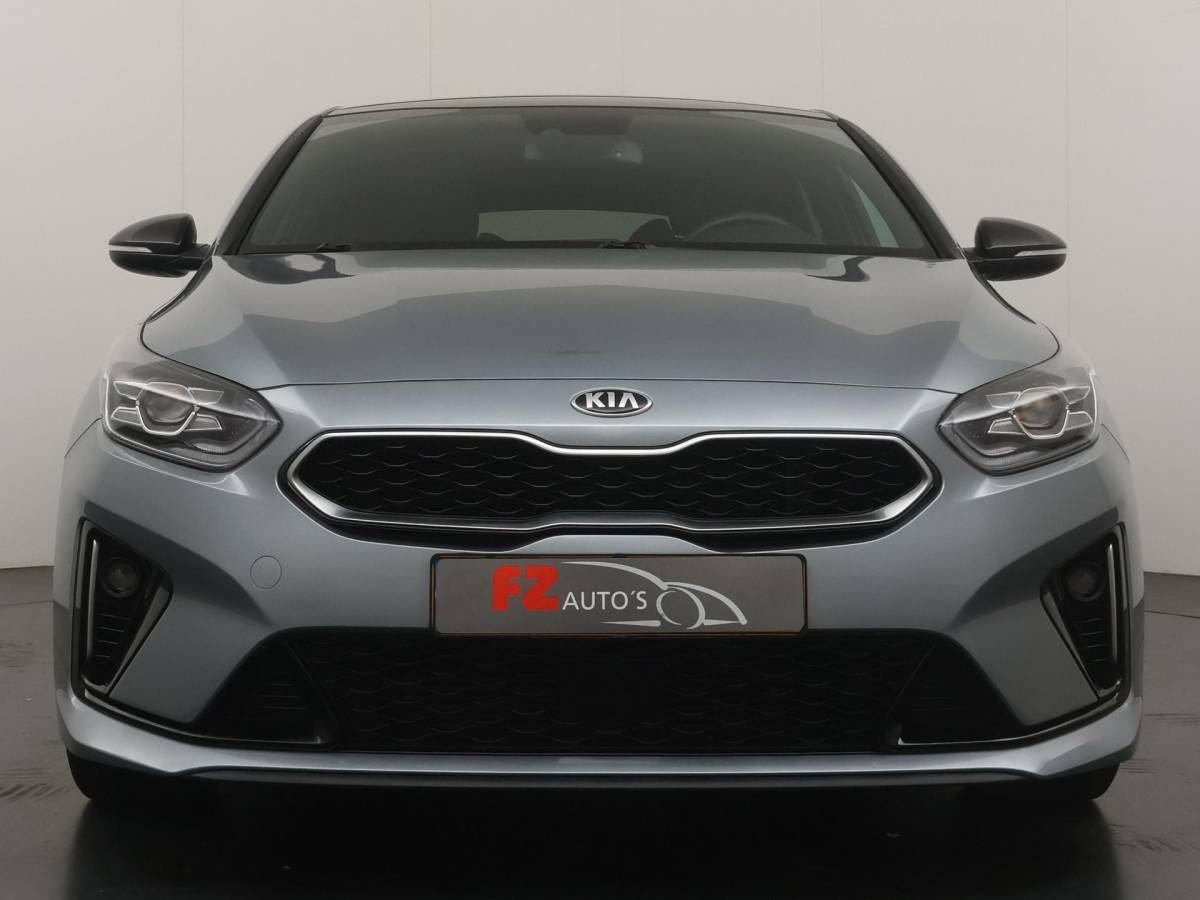 Kia ProCeed Kia ProCeed 1.4 T-GDI GT-PlusLine Automaat – Schuif-/kanteldak – Navigatie – Stoelverwarming – LED koplampen