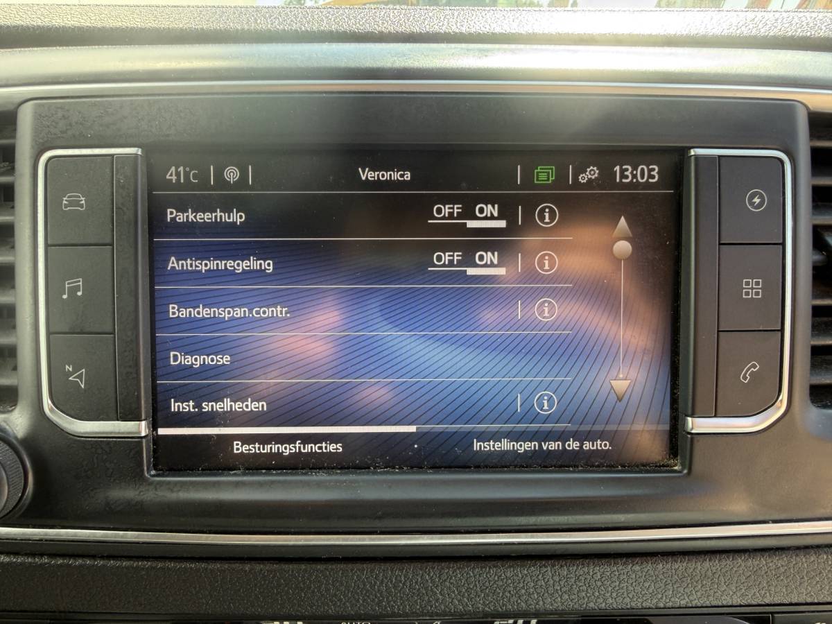 Toyota ProAce Toyota Toyota ProAce Electric 75kWh 136PK L2 Elektrisch 93.0% (SOH) 330km WLTP Cruise Control Climate Control Carplay 360° Camera Snelladen