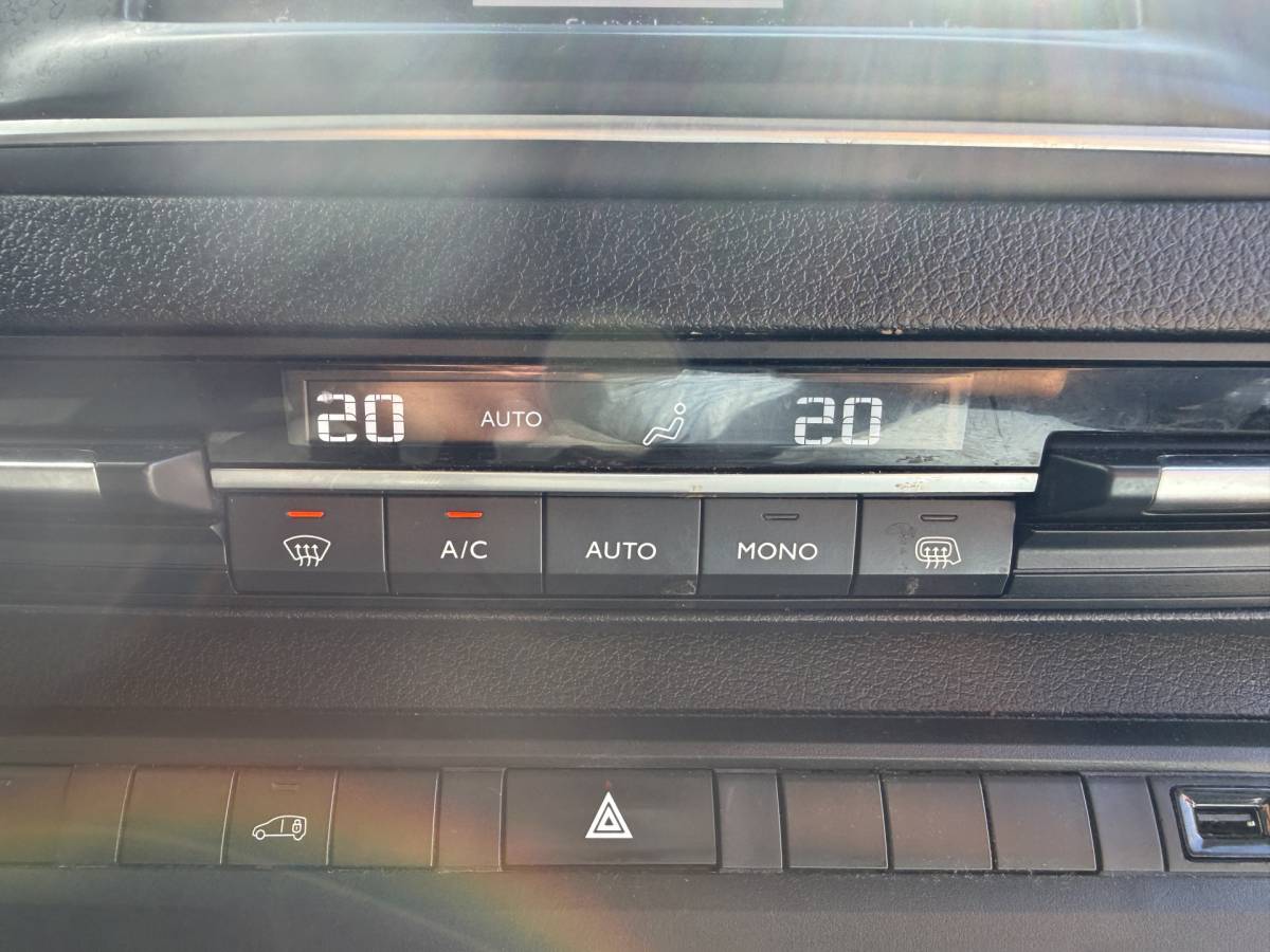 Toyota ProAce Toyota Toyota ProAce Electric 75kWh 136PK L2 Elektrisch 93.0% (SOH) 330km WLTP Cruise Control Climate Control Carplay 360° Camera Snelladen