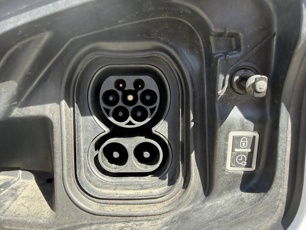 Toyota ProAce Toyota Toyota ProAce Electric 75kWh 136PK L2 Elektrisch 93.0% (SOH) 330km WLTP Cruise Control Climate Control Carplay 360° Camera Snelladen
