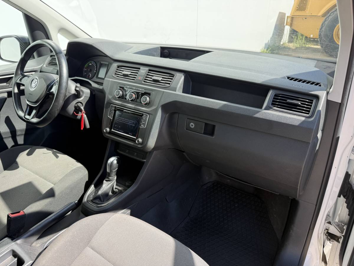 Volkswagen Caddy Volkswagen e-Caddy 37kWh 113PK L2 Elektrisch Caddy ABT Maxi 37,3kWh 159km WLTP LED Snelladen Trekhaak Airco Carplay Parkeersensoren Achter