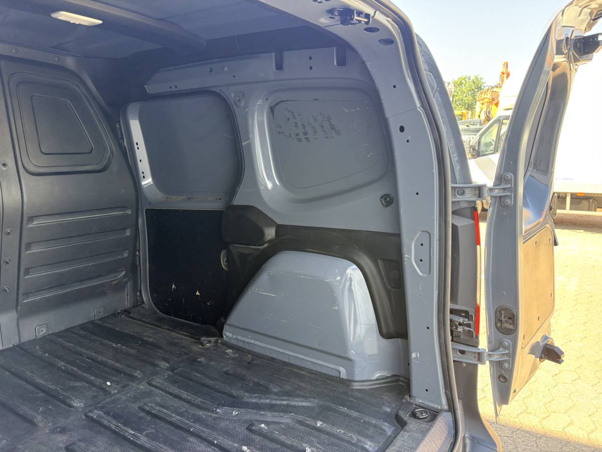 Mercedes-Benz Citan Mercedes-Benz Citan 112 CDI 116PK L1 Airco Bluetooth Parkeersensoren Achter Euro 6