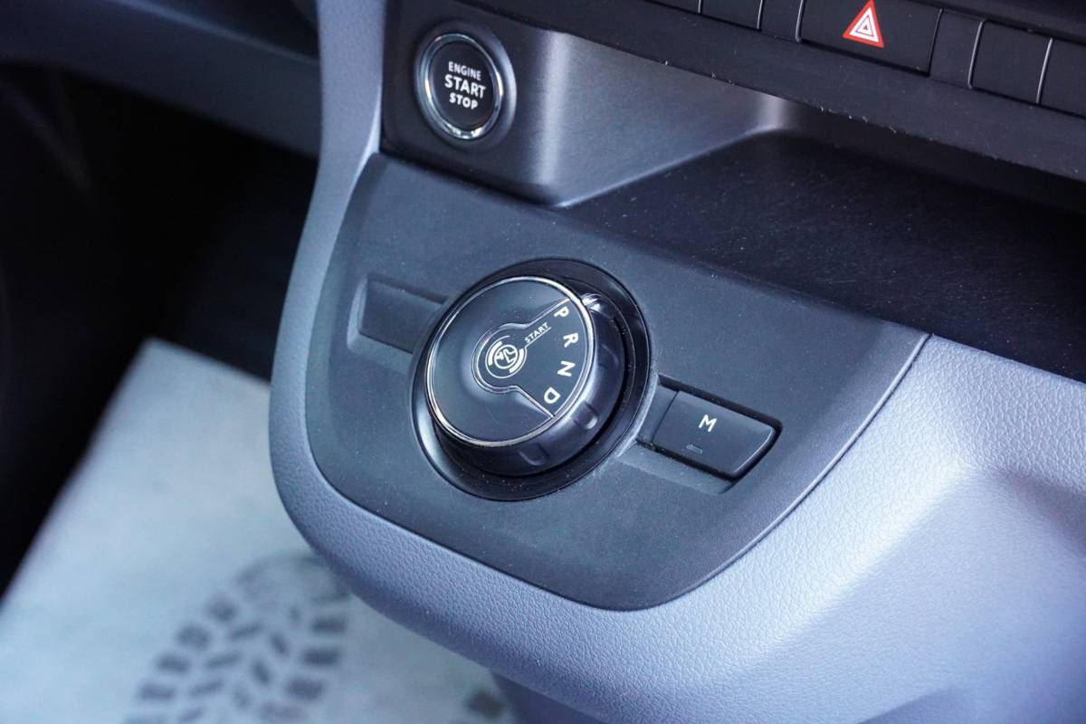 Toyota ProAce Toyota PROACE Worker 2.0 177PK Professional NAP/Navi/AA+ACP