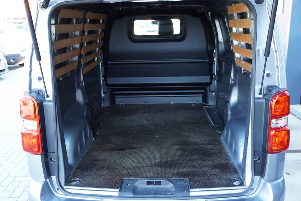 Toyota ProAce Toyota PROACE Worker 2.0 177PK Professional NAP/Navi/AA+ACP