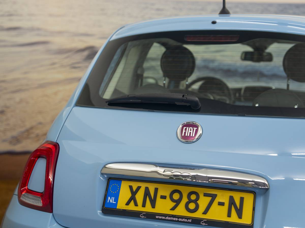 Fiat 500 Fiat 500 1.2 Lounge Babyblauw, incl garantie