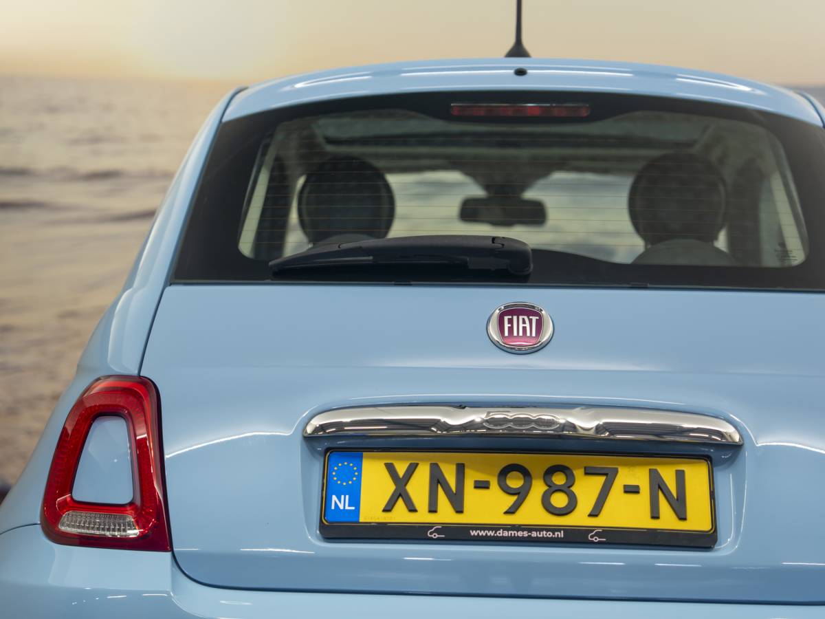 Fiat 500 Fiat 500 1.2 Lounge Babyblauw, incl garantie