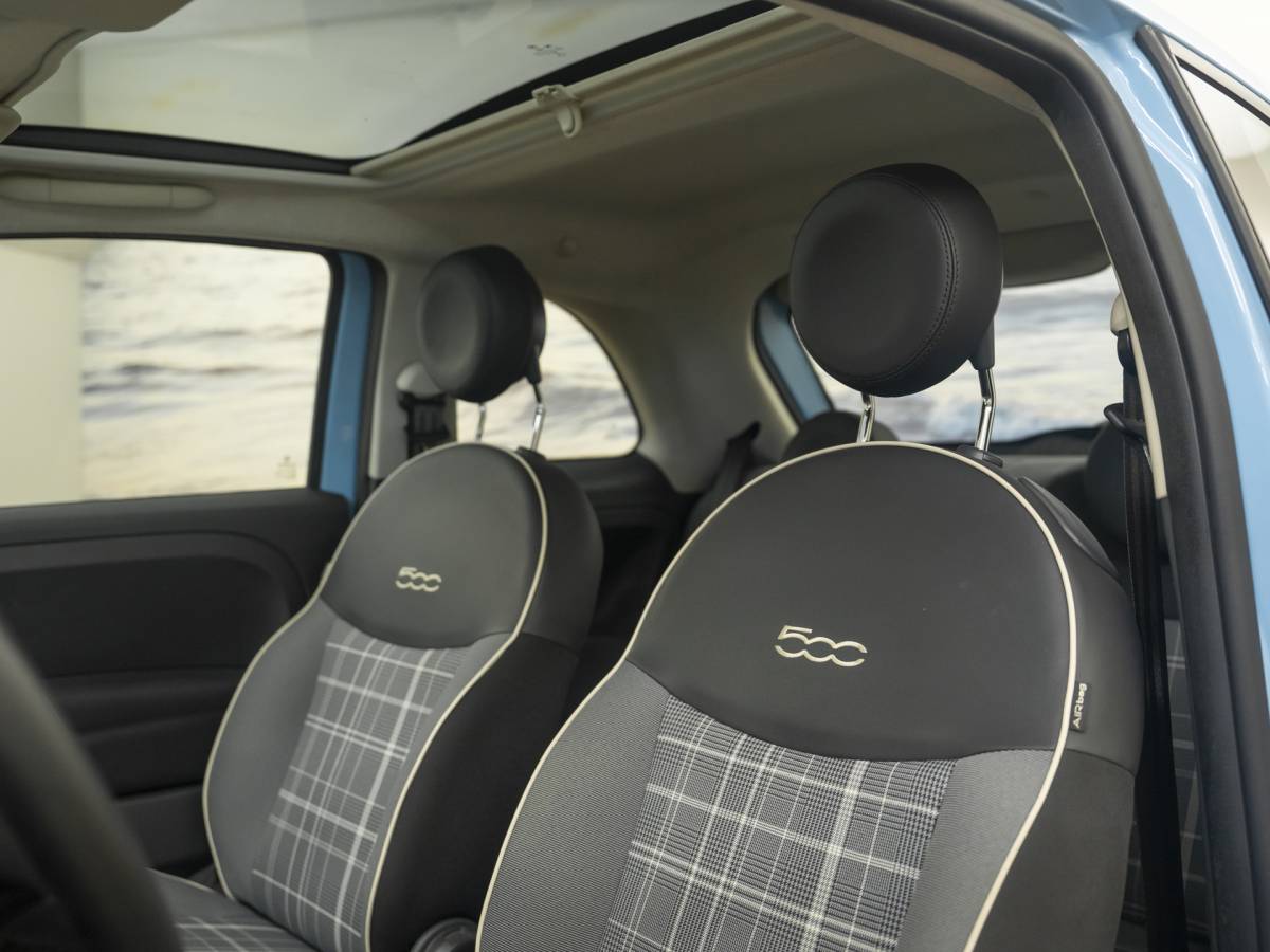 Fiat 500 Fiat 500 1.2 Lounge Babyblauw, incl garantie