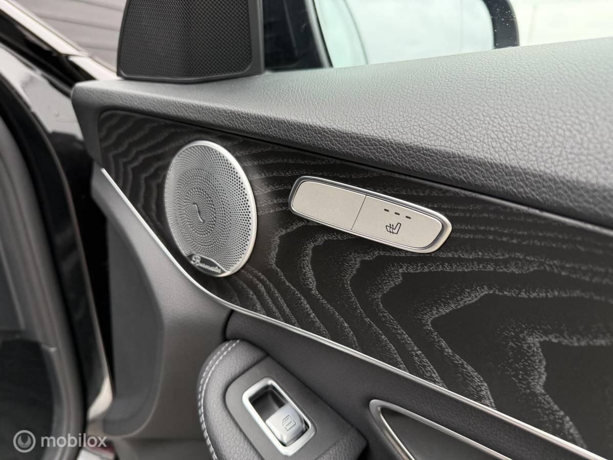 Mercedes-Benz C-Klasse Mercedes C-klasse Estate 200 4MATIC AMG Line Burmester/LED/Winterpack