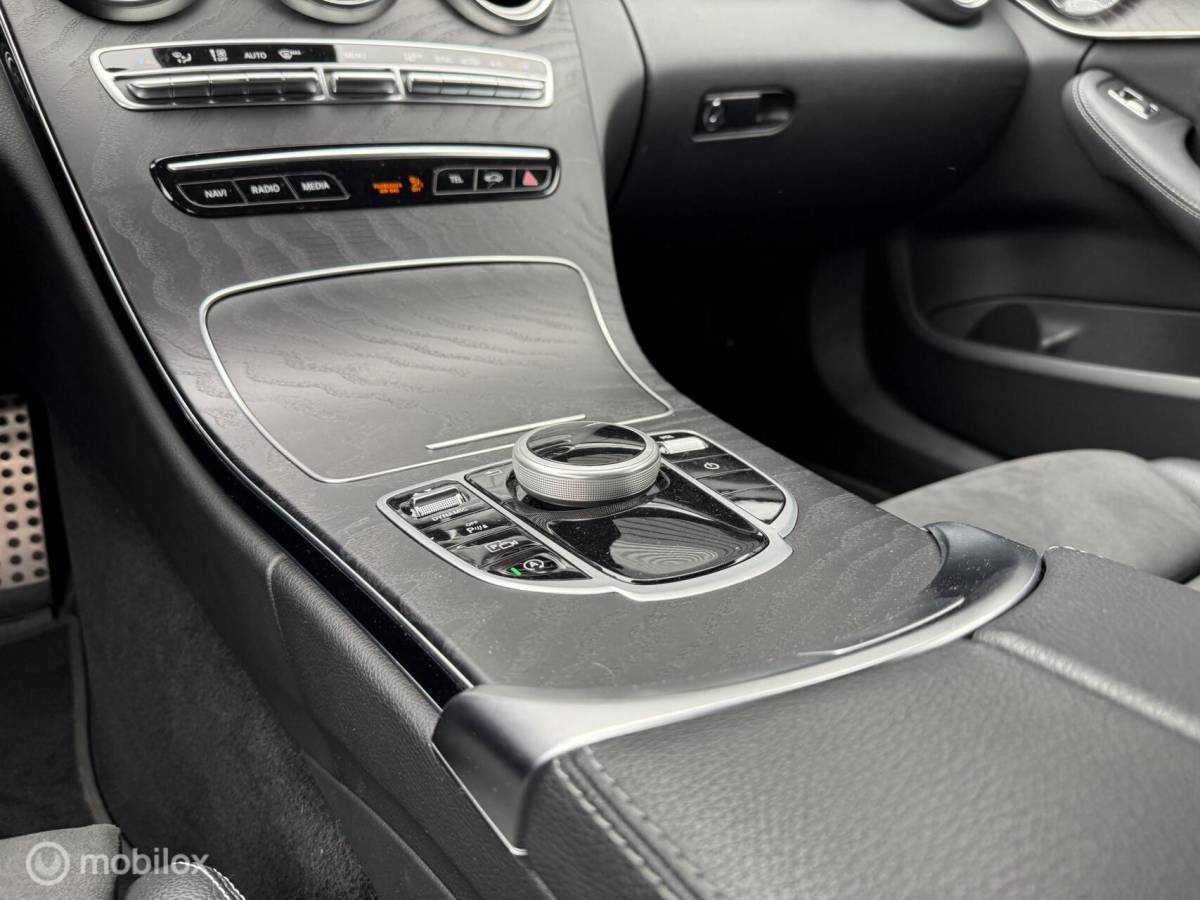 Mercedes-Benz C-Klasse Mercedes C-klasse Estate 200 4MATIC AMG Line Burmester/LED/Winterpack