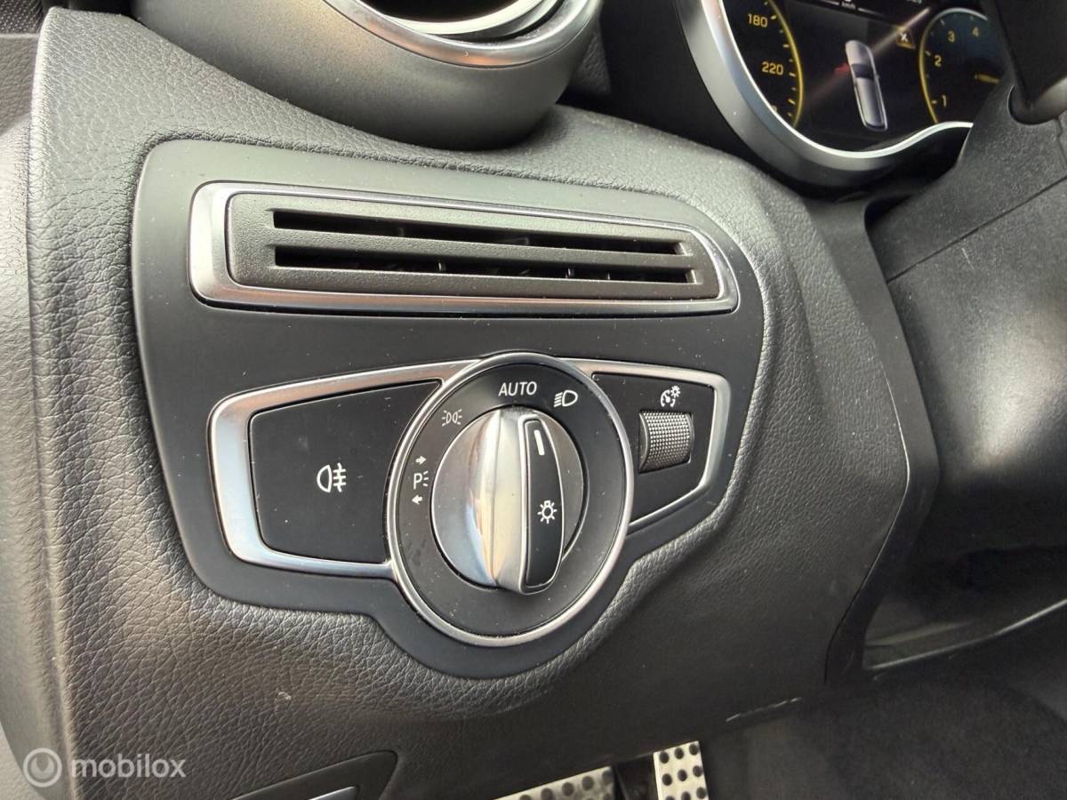 Mercedes-Benz C-Klasse Mercedes C-klasse Estate 200 4MATIC AMG Line Burmester/LED/Winterpack