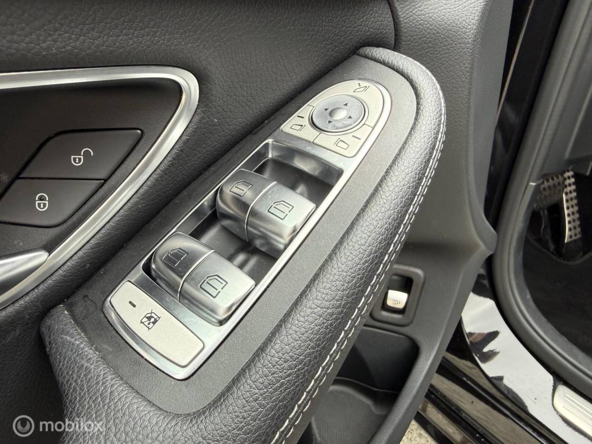 Mercedes-Benz C-Klasse Mercedes C-klasse Estate 200 4MATIC AMG Line Burmester/LED/Winterpack