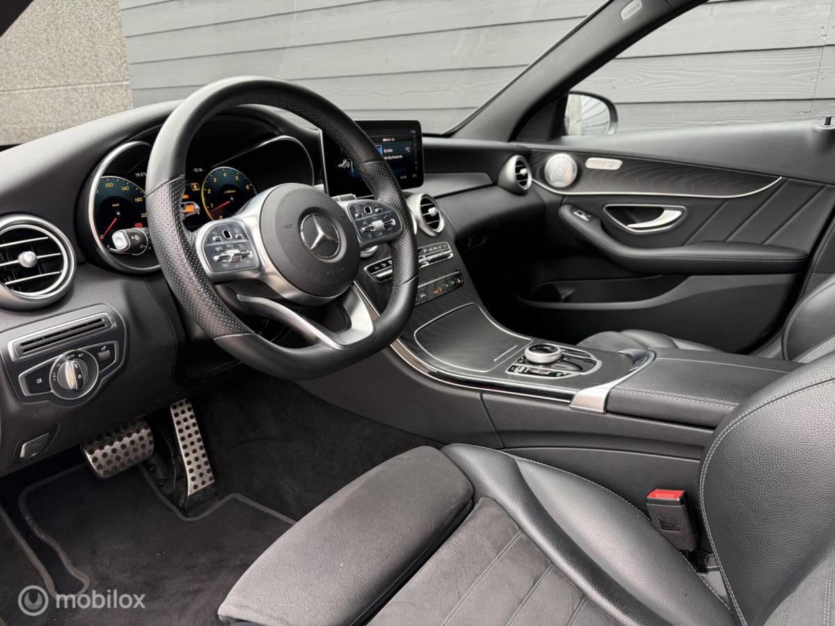 Mercedes-Benz C-Klasse Mercedes C-klasse Estate 200 4MATIC AMG Line Burmester/LED/Winterpack