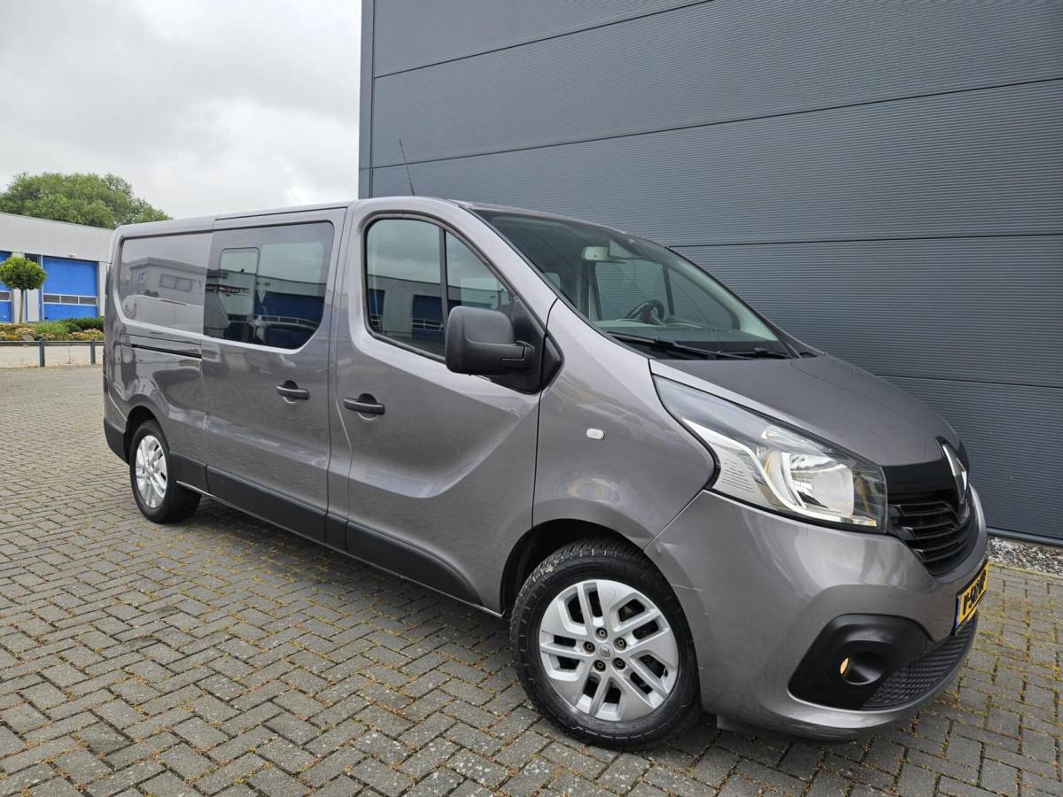 Renault Trafic Renault Trafic 1.6 dCi L2H1 DC Airco 145 PK  navi Marge eu 6