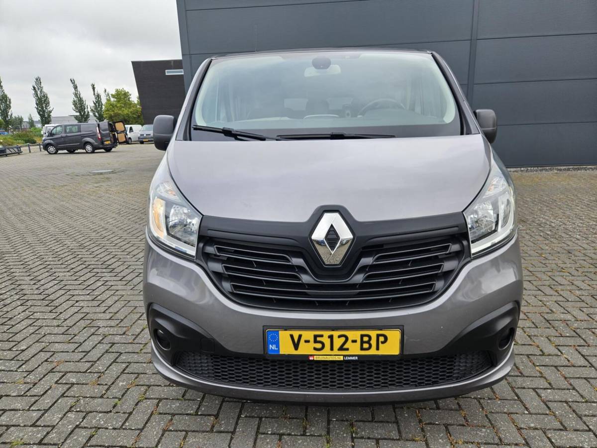 Renault Trafic Renault Trafic 1.6 dCi L2H1 DC Airco 145 PK  navi Marge eu 6