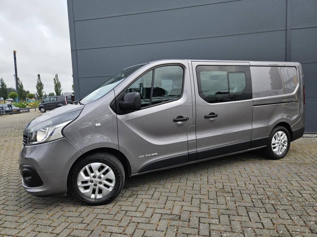 Renault Trafic Renault Trafic 1.6 dCi L2H1 DC Airco 145 PK  navi Marge eu 6