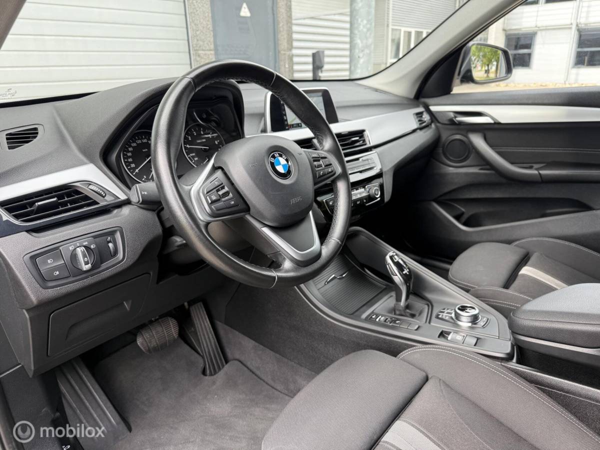 BMW X1 BMW X1 sDrive18i Executive M-sport optiek/Winterpack/Clima/PDC