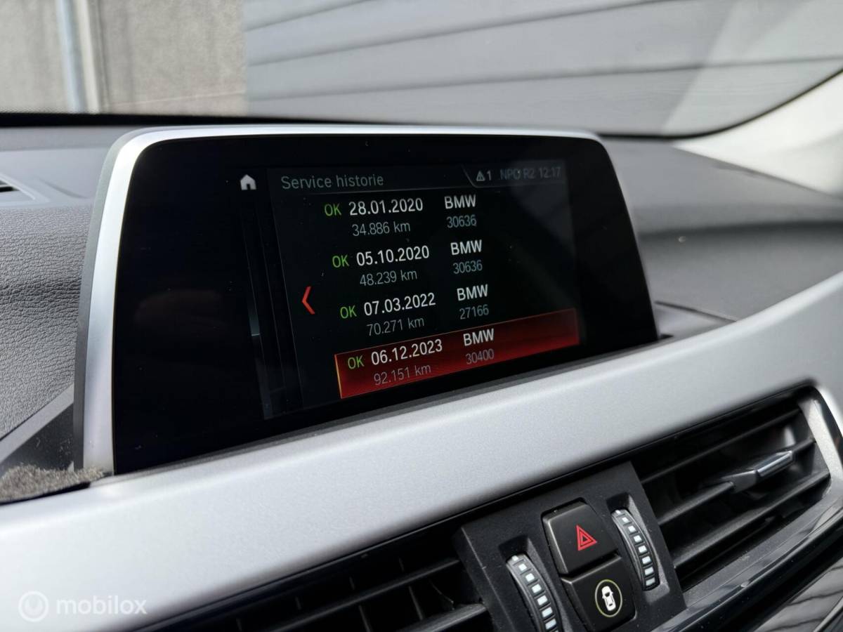 BMW X1 BMW X1 sDrive18i Executive M-sport optiek/Winterpack/Clima/PDC