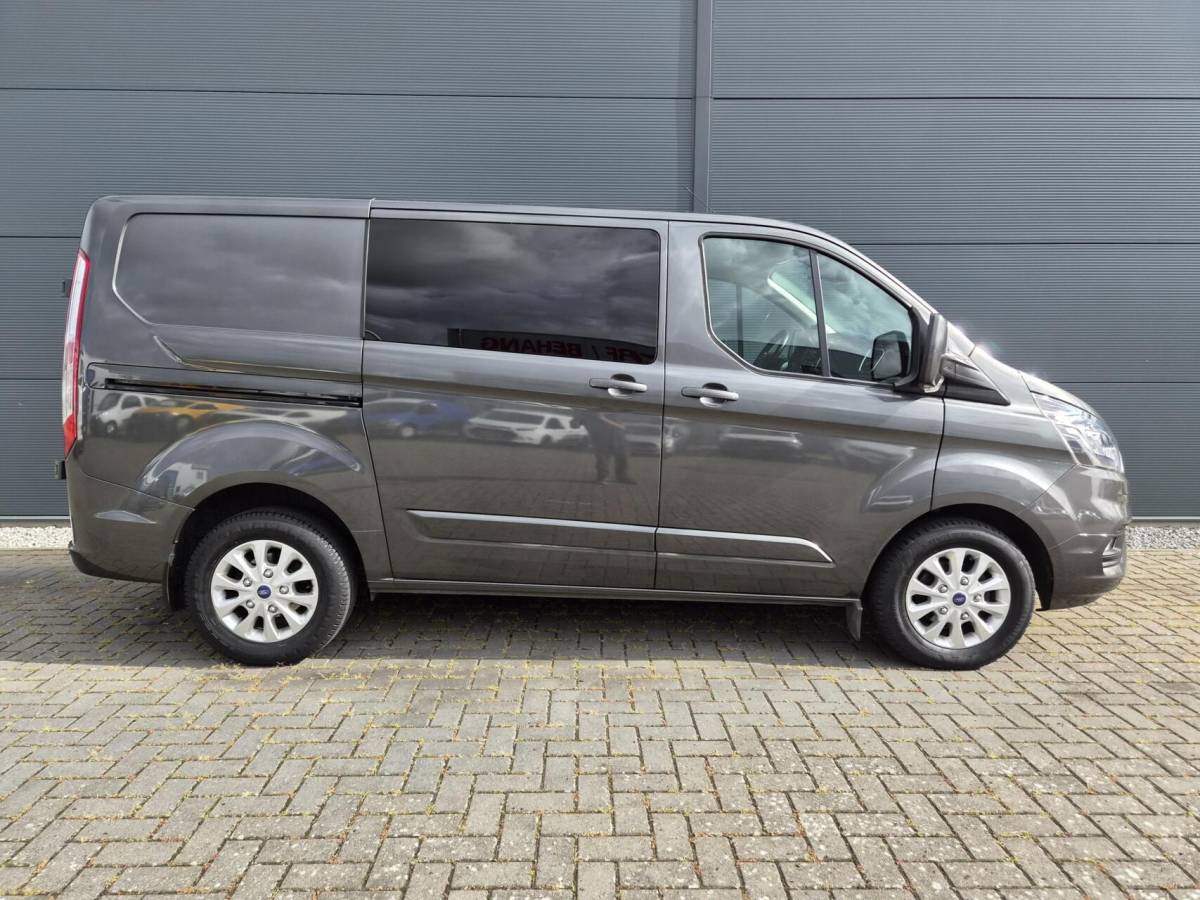 Ford Transit Custom Ford Transit Custom 2.0 TDCI L1H1 DC Leer navi 130 Pk automaat Marge