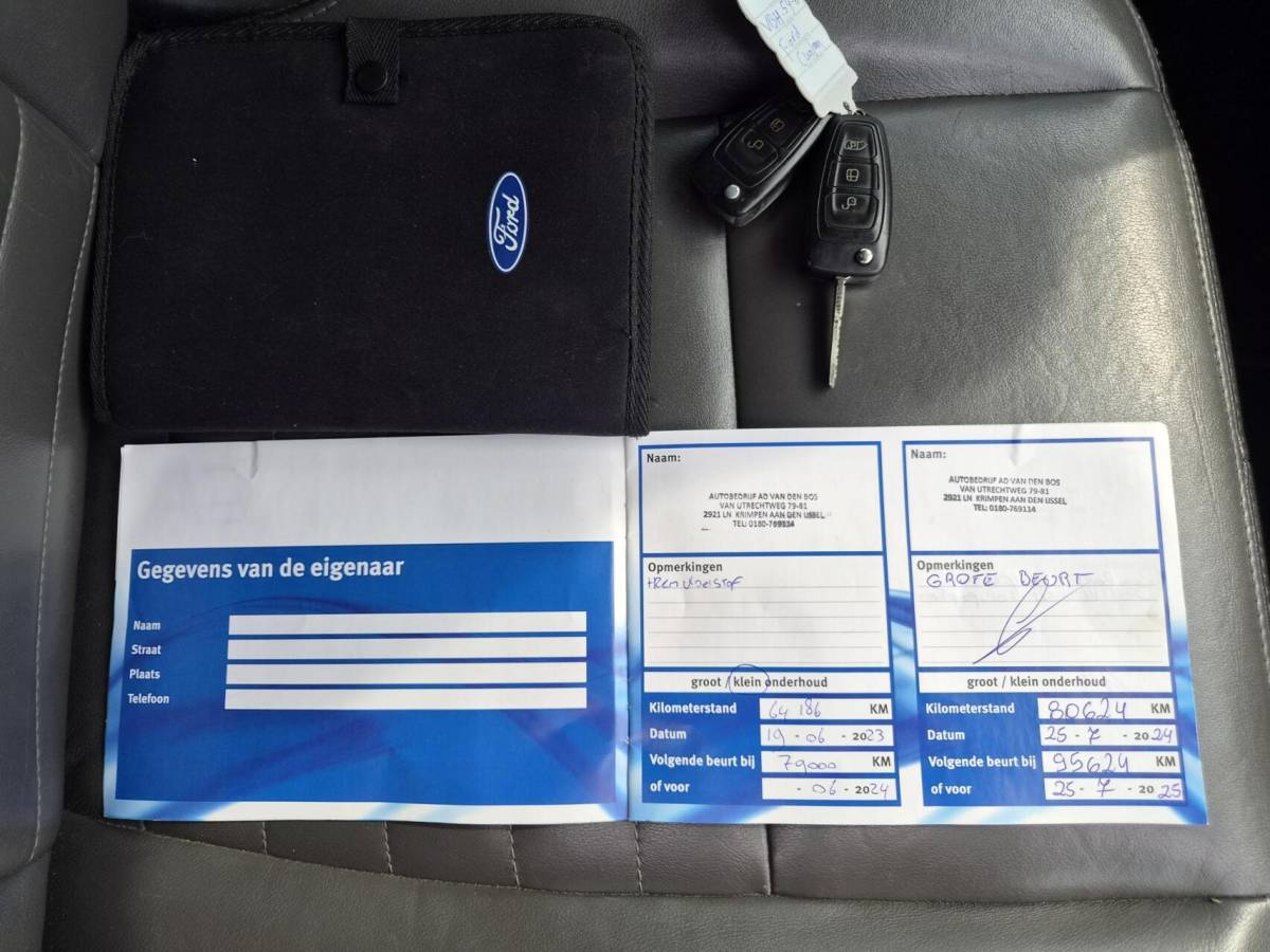 Ford Transit Custom Ford Transit Custom 2.0 TDCI L1H1 DC Leer navi 130 Pk automaat Marge