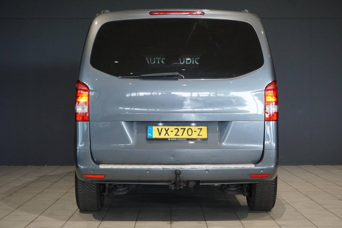 Mercedes-Benz Vito Mercedes-Benz Vito 114 CDI  AUT. +  EURO6 / CAMERA / TREKHAAK 2500 KG / NAVIGATIE / CRUISE CONTROL
