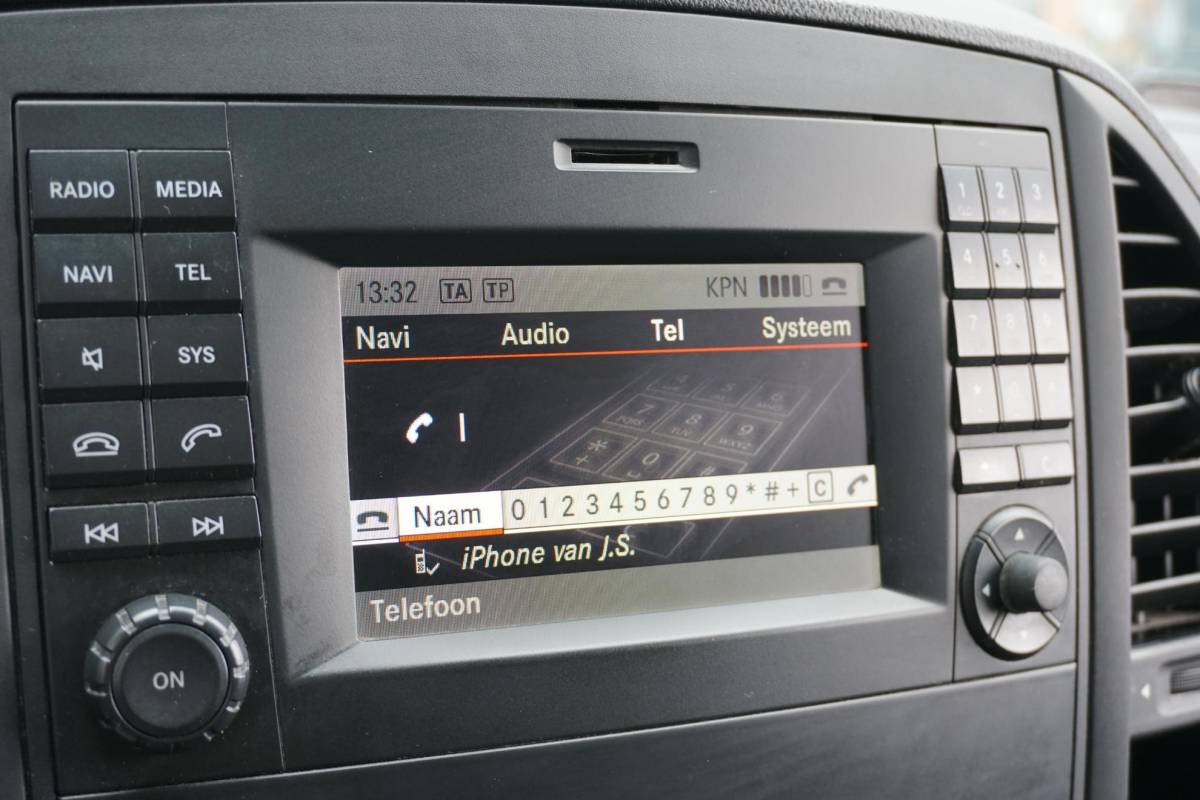 Mercedes-Benz Vito Mercedes-Benz Vito 114 CDI  AUT. +  EURO6 / CAMERA / TREKHAAK 2500 KG / NAVIGATIE / CRUISE CONTROL