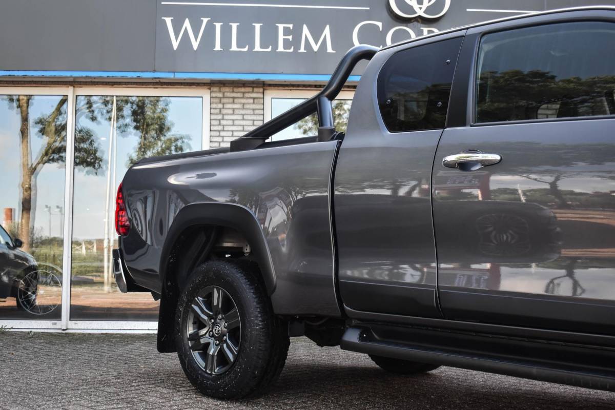 Toyota Hilux Toyota HiLux 2.4 D-4D Xtra Cab Professional Trekhaak NL Auto Le