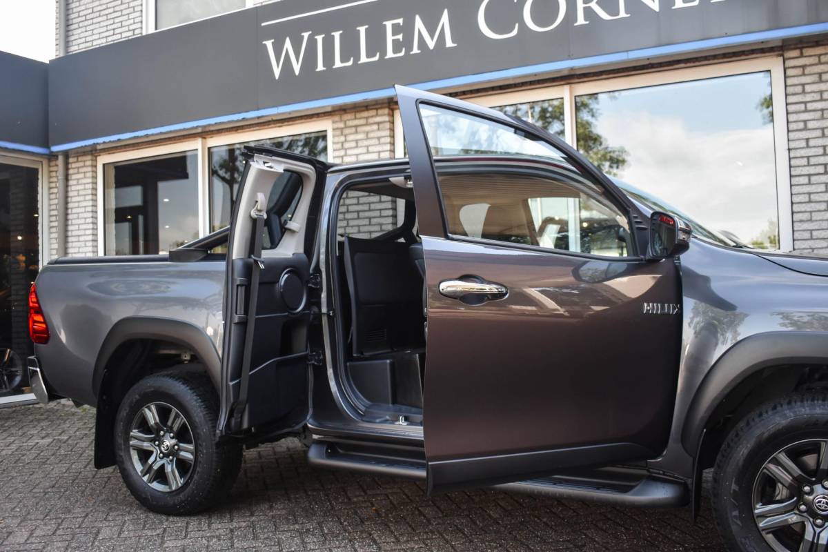 Toyota Hilux Toyota HiLux 2.4 D-4D Xtra Cab Professional Trekhaak NL Auto Le