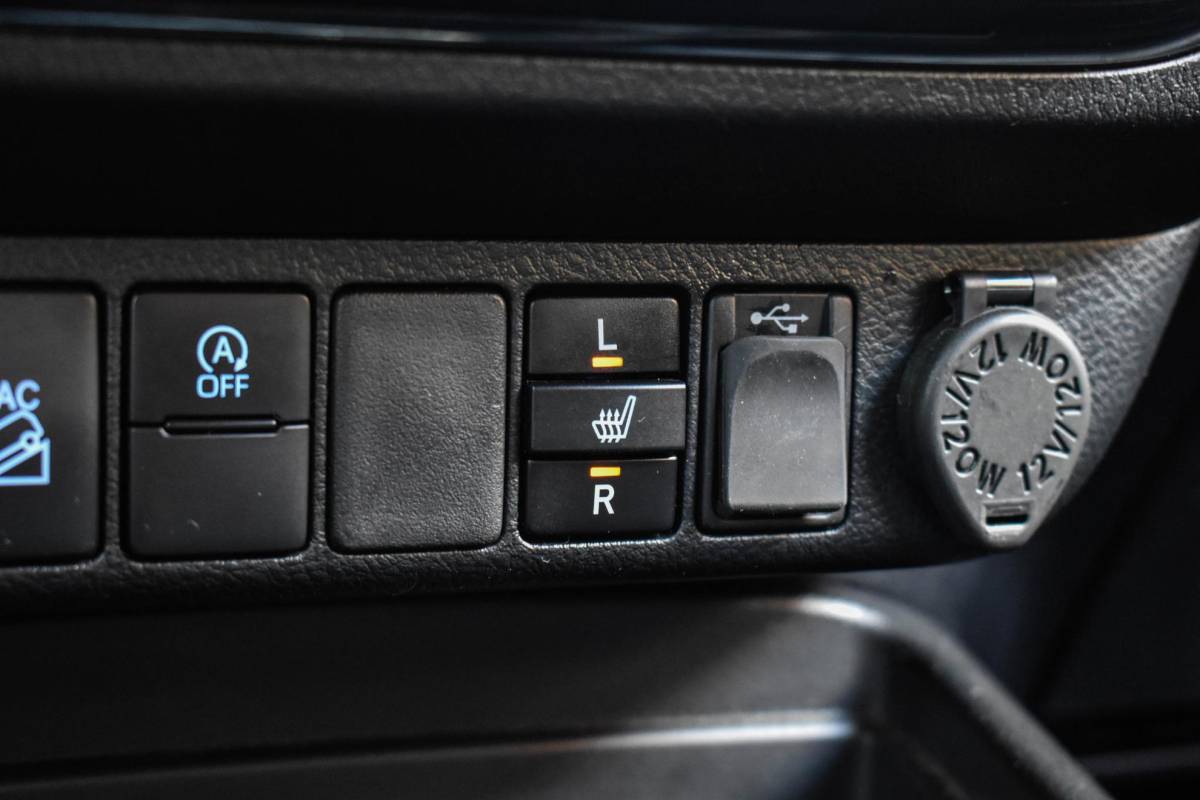 Toyota Hilux Toyota HiLux 2.4 D-4D Xtra Cab Professional Trekhaak NL Auto Le