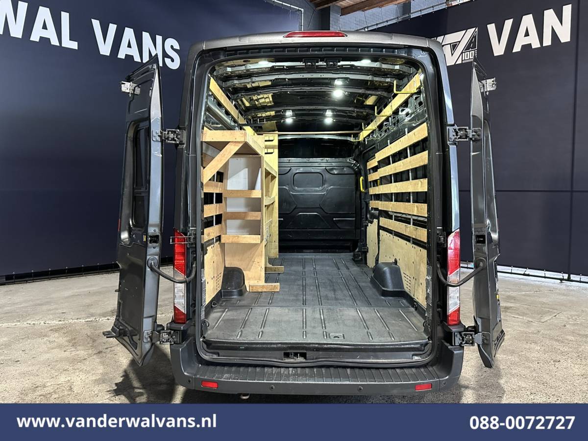 Ford Transit Ford Transit 2.2 TDCI L4H3 Airco | Camera | Navigatie | Cruisecontrol | Parkeersensoren 2800kg trekvermogen, Bijrijdersbank