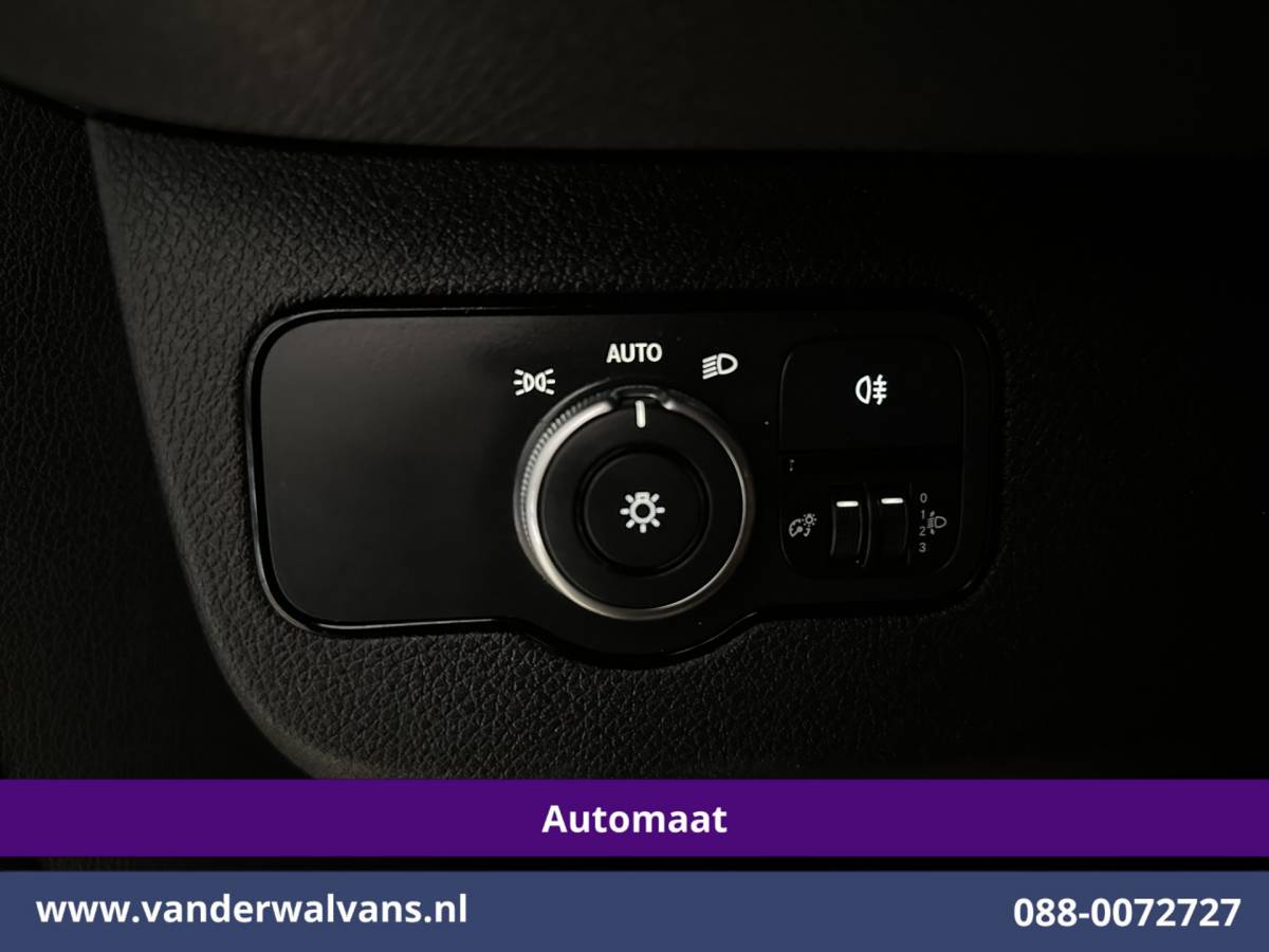 Mercedes-Benz Sprinter Mercedes-Benz Sprinter 315 CDI 150pk 9G-Tronic Automaat L2H1 Euro6 Airco | Camera | Navigatie | Apple Carplay Android Auto, Bijrijdersbank