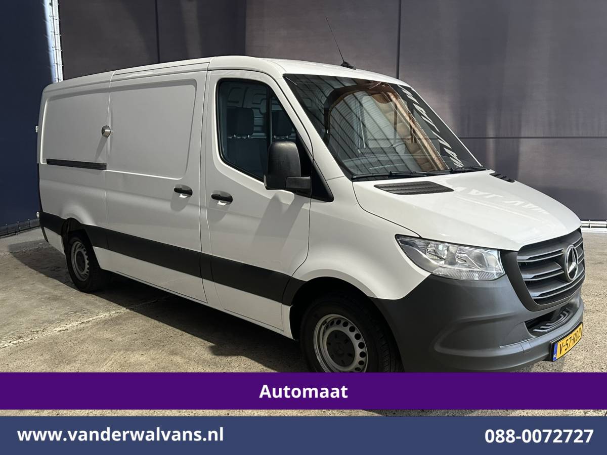 Mercedes-Benz Sprinter Mercedes-Benz Sprinter 315 CDI 150pk 9G-Tronic Automaat L2H1 Euro6 Airco | Camera | Navigatie | Apple Carplay Android Auto, Bijrijdersbank