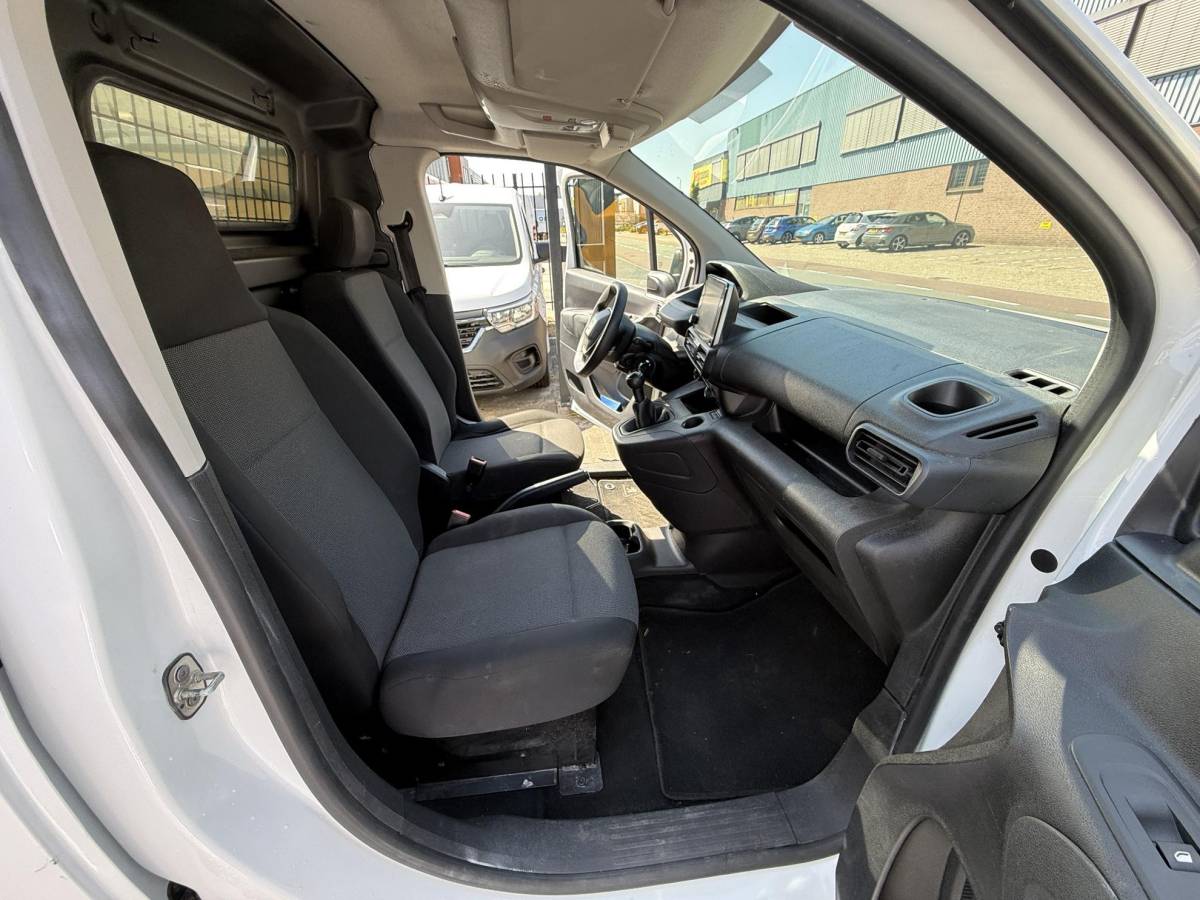 Peugeot Partner Peugeot Partner 1.5 BlueHDI Pro