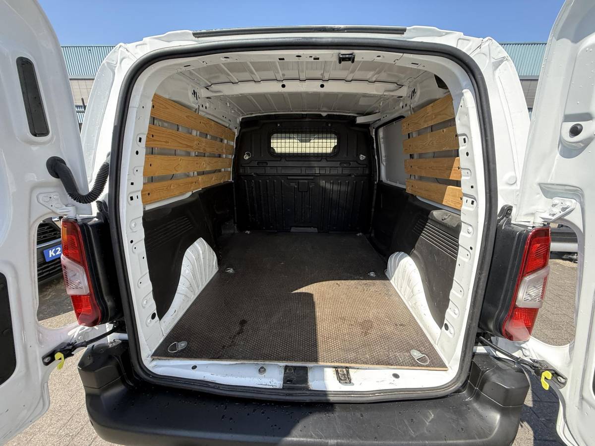 Peugeot Partner Peugeot Partner 1.5 BlueHDI Pro
